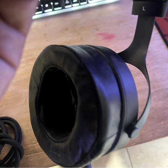 Monolith headphones !!! - Picture 5 of 9